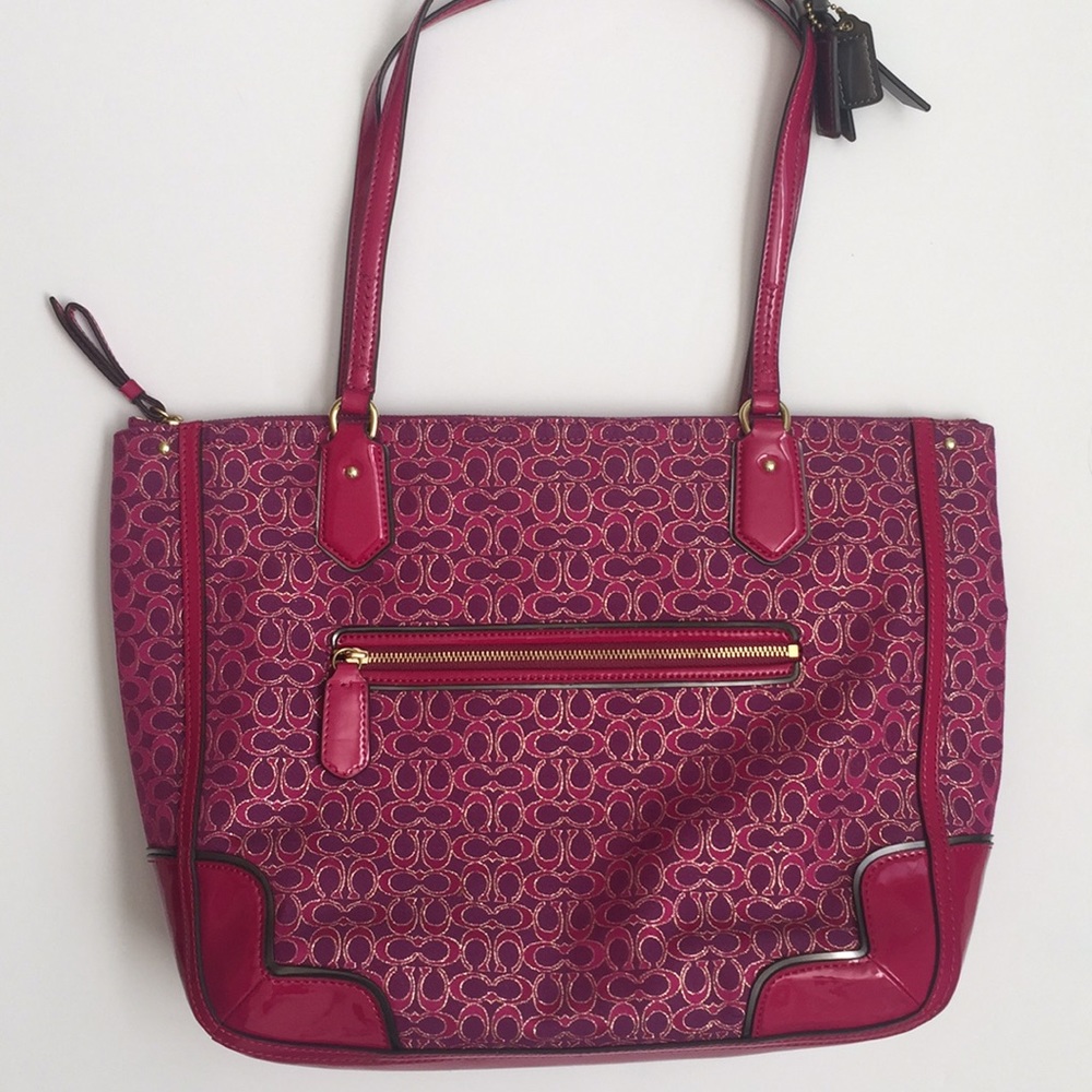 Coach Medium Size Purse